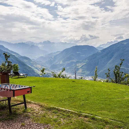 Wernerhof Latemar * サン・ジェネージオ・アテジーノ